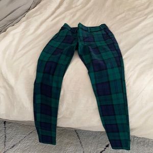 Old Navy Plaid Skinny Pants